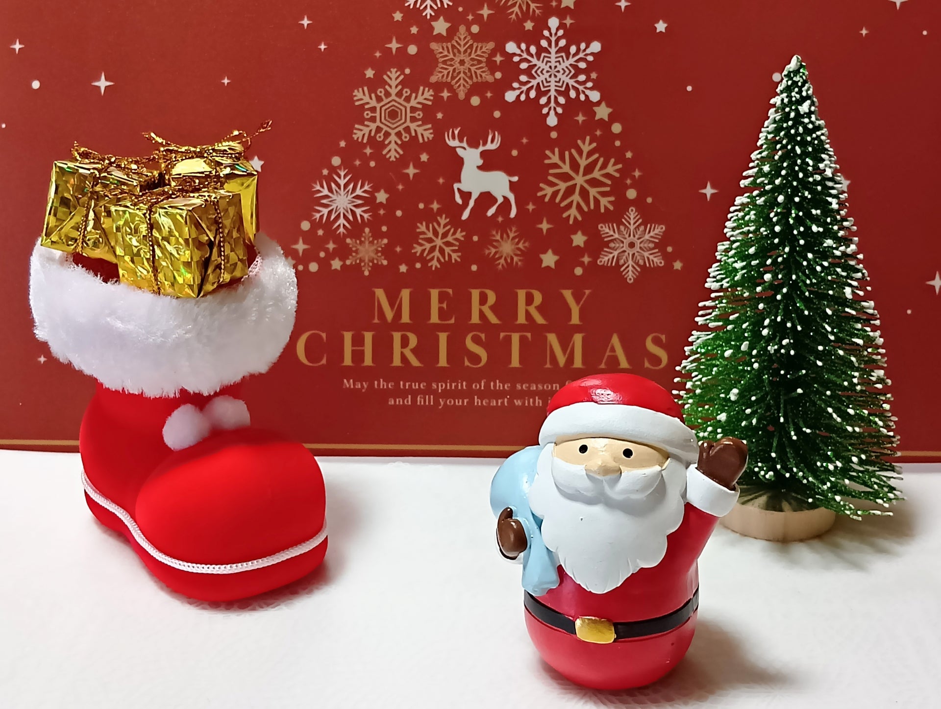 メリークリスマスはいつ言う？24日イブと25日の正解と返し方マナー