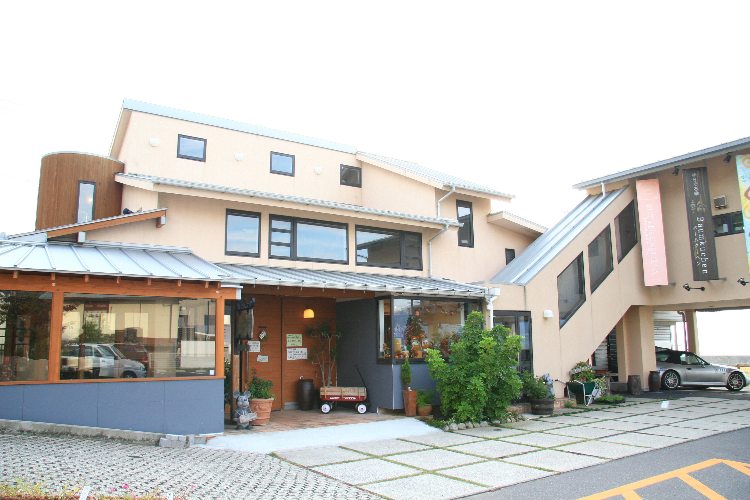 雲仙の行列店オカモトシェダムールを徹底解剖！絶品ケーキと絶景の全貌