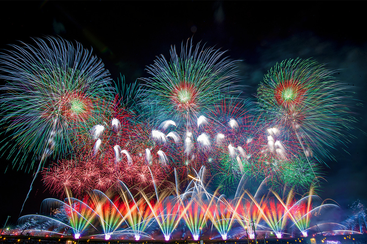 大曲の花火2026完全攻略！チケット倍率・穴場と混雑回避の極意