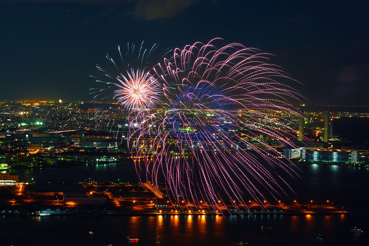 横浜開港祭花火の真相と決定打！見どころ・穴場・混雑回避完全ガイド