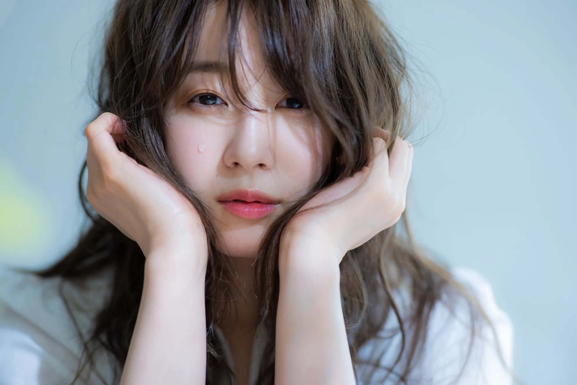 Hsp女性の顔つきや表情の真実｜美人説・目つき・オーラの科学的背景