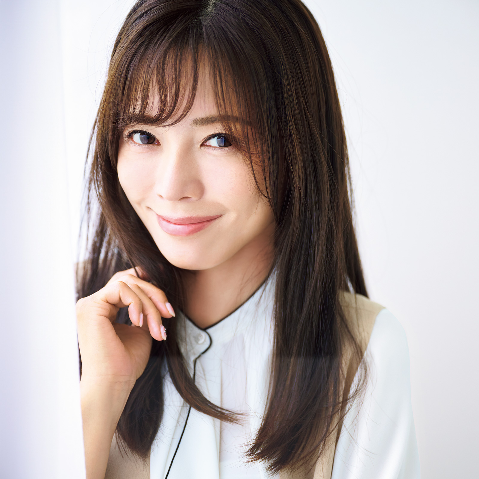 釈由美子の現在2026｜未払いトラブルを越えた美貌と家族の真相