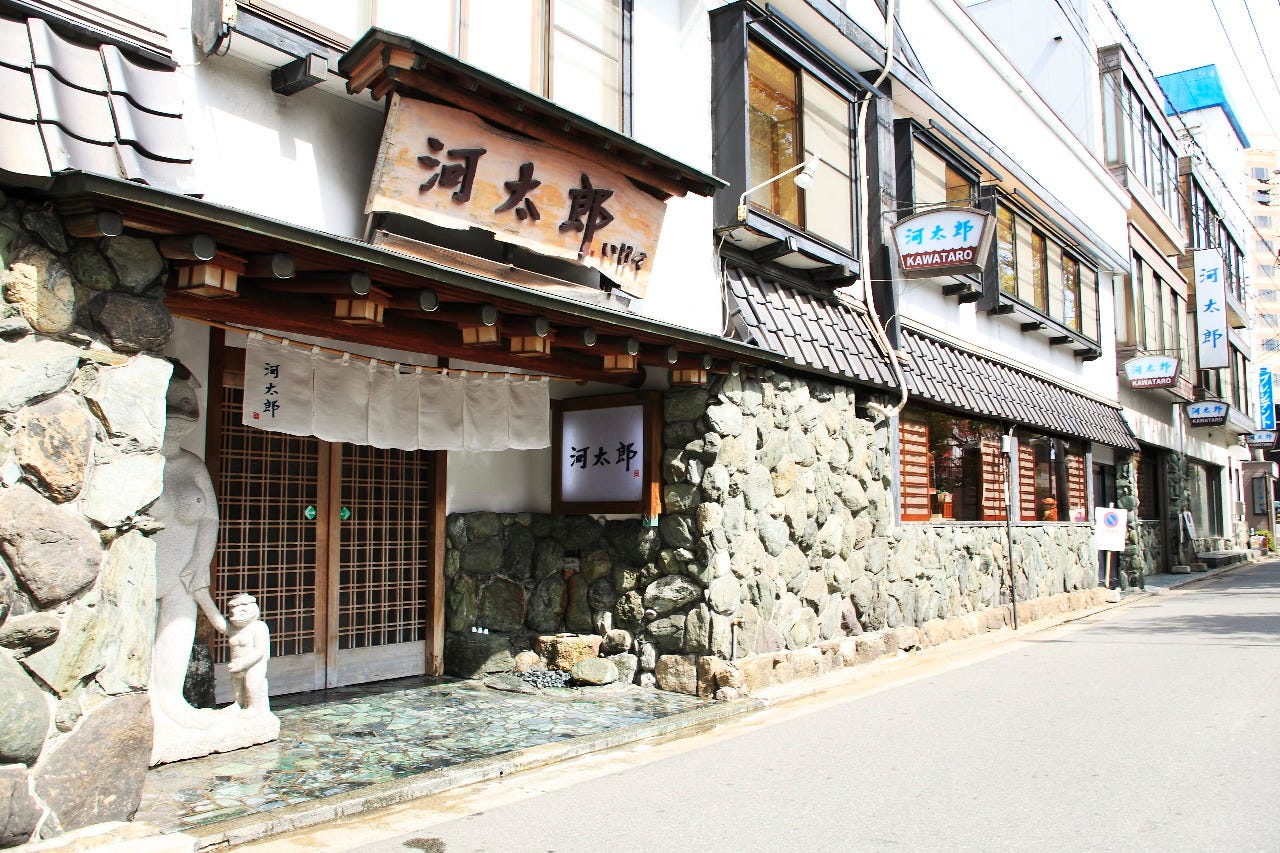 河太郎中洲本店の活イカ姿造りと予約の真実！ランチ料金と混雑回避術