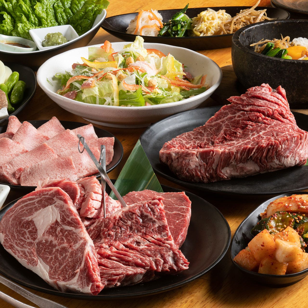 焼肉力丸なんば千日前店の人気の秘密！名物厚切り肉と予約の真相