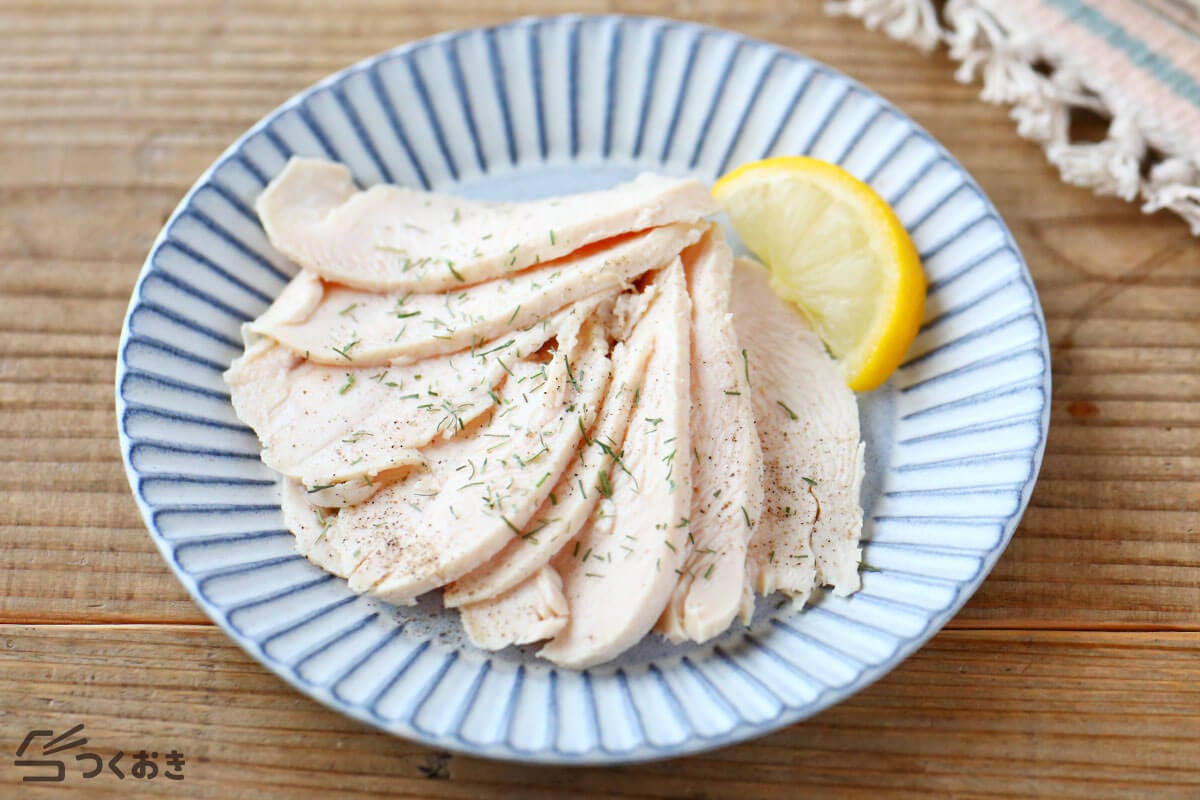 鶏胸肉サラダチキンがパサつく原因は？ジューシー自作術と日持ち徹底解説