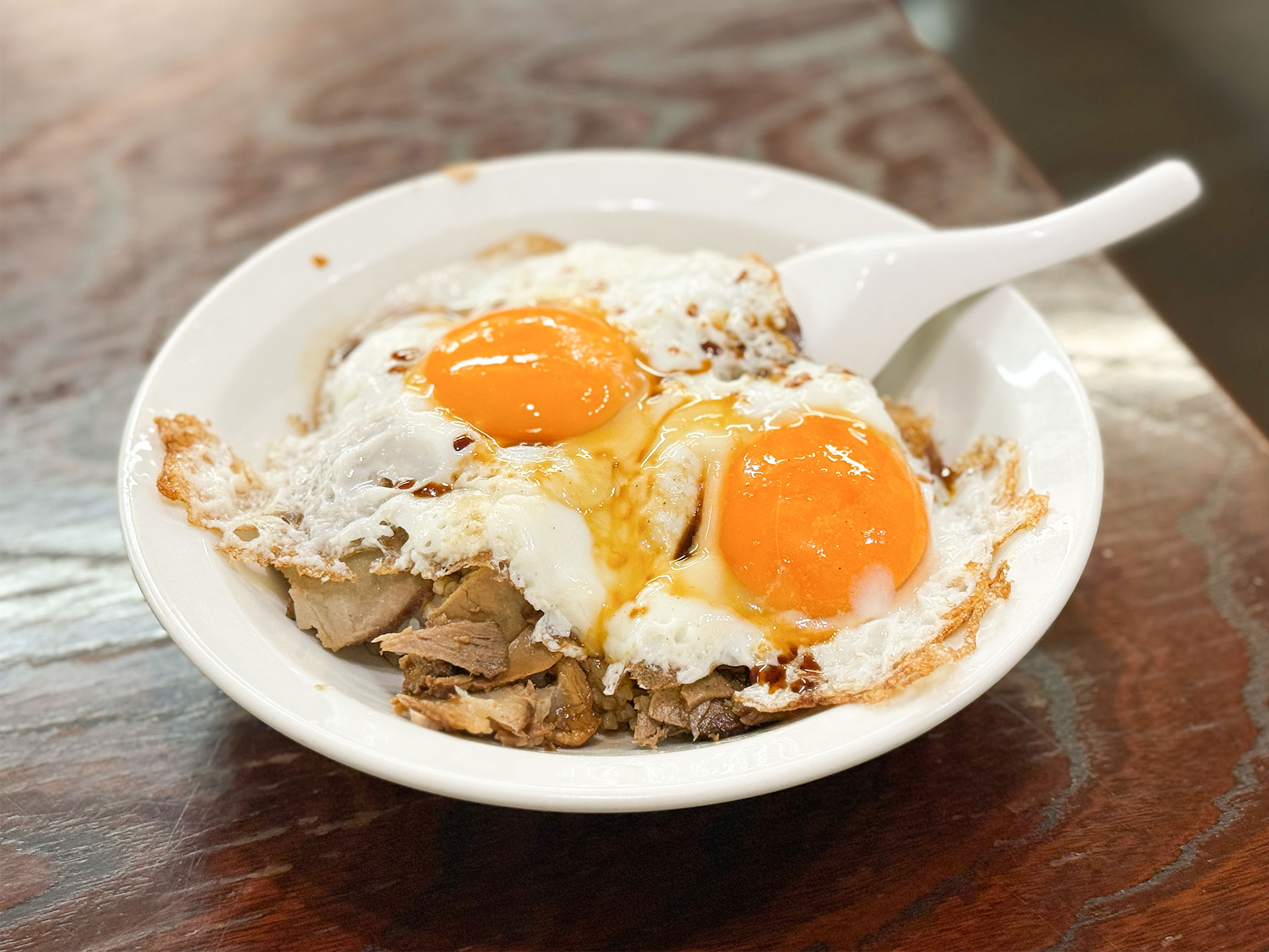 今治の重松飯店で焼豚玉子飯を喰らう｜行列の理由と名店の真実