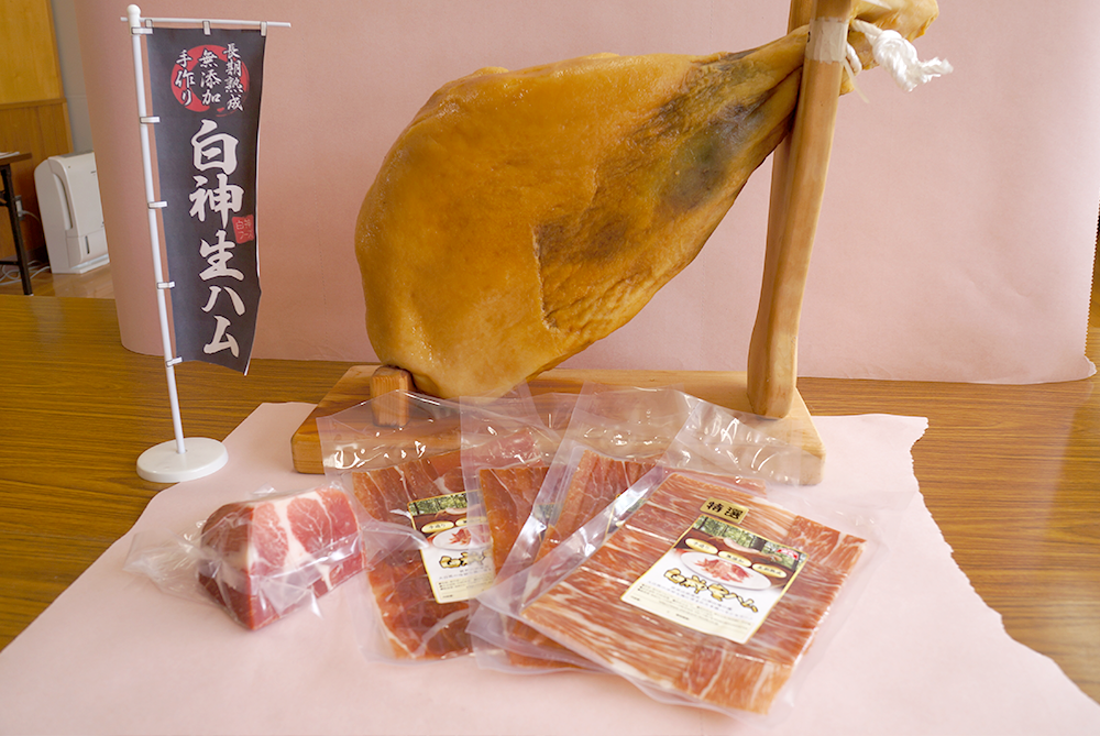2026年、なぜ日本のリビングに肉の塊が鎮座するのか？「生ハム原木」ブーム再燃の裏側と失敗しない楽しみ方