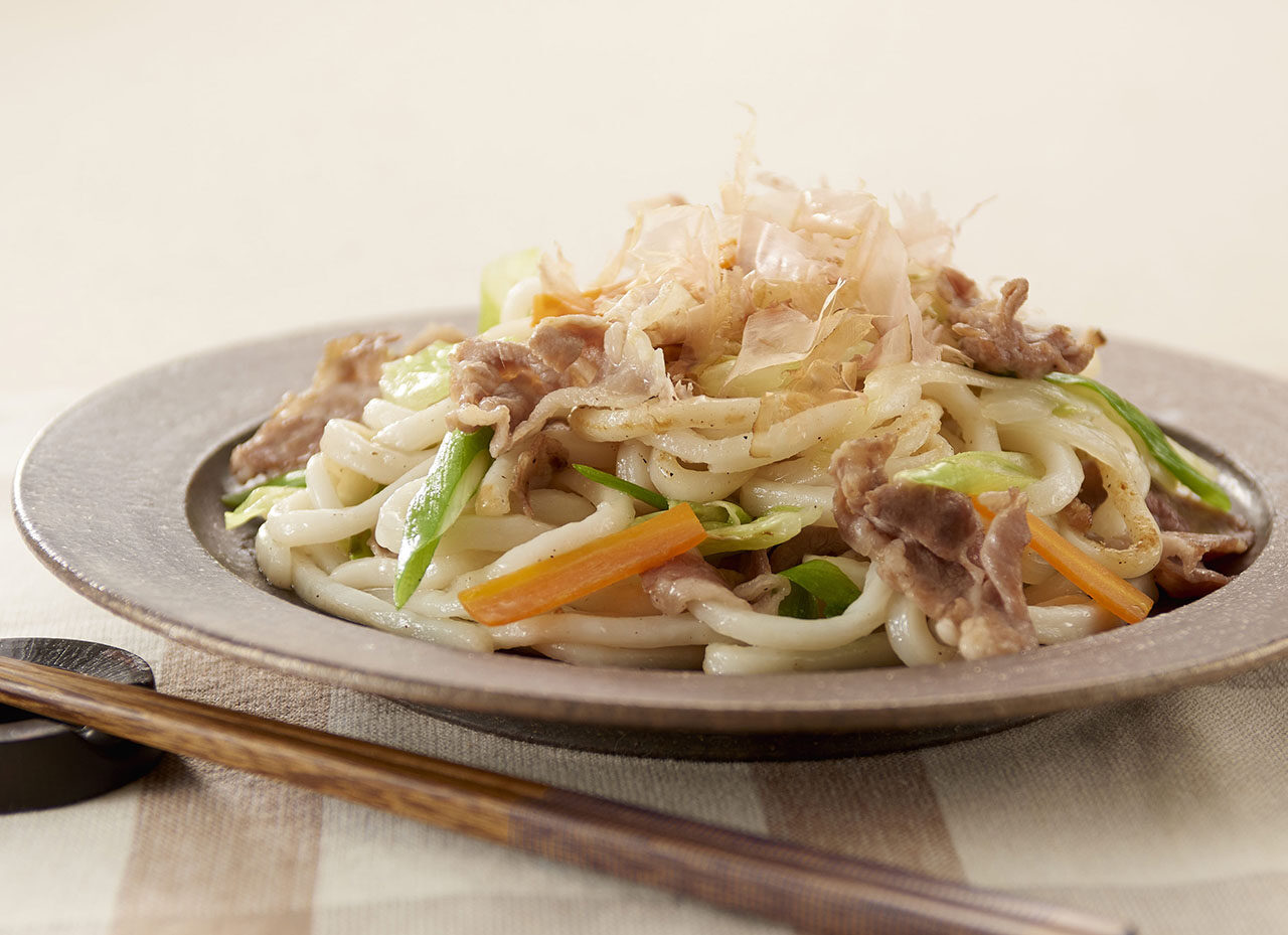 白だし焼きうどん黄金比！料亭級の味を生むベチャつかない絶品裏技