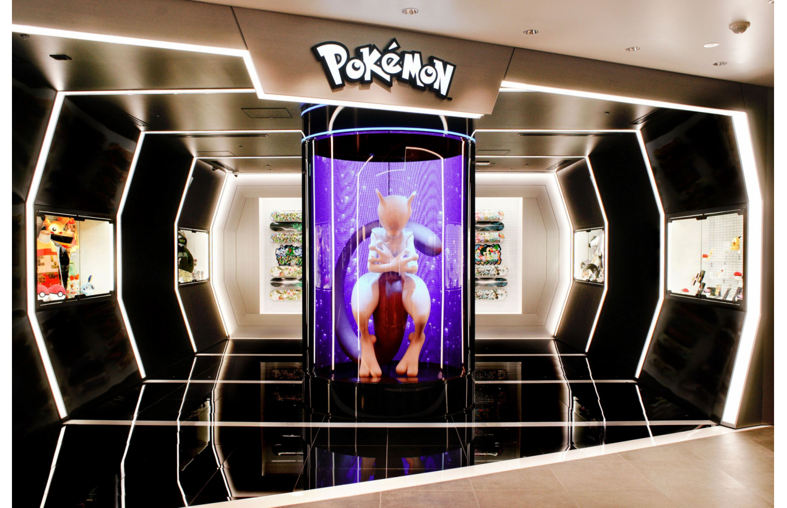 ポケモンセンター渋谷の混雑と整理券を攻略！限定品やミュウツーの魅力を徹底解剖