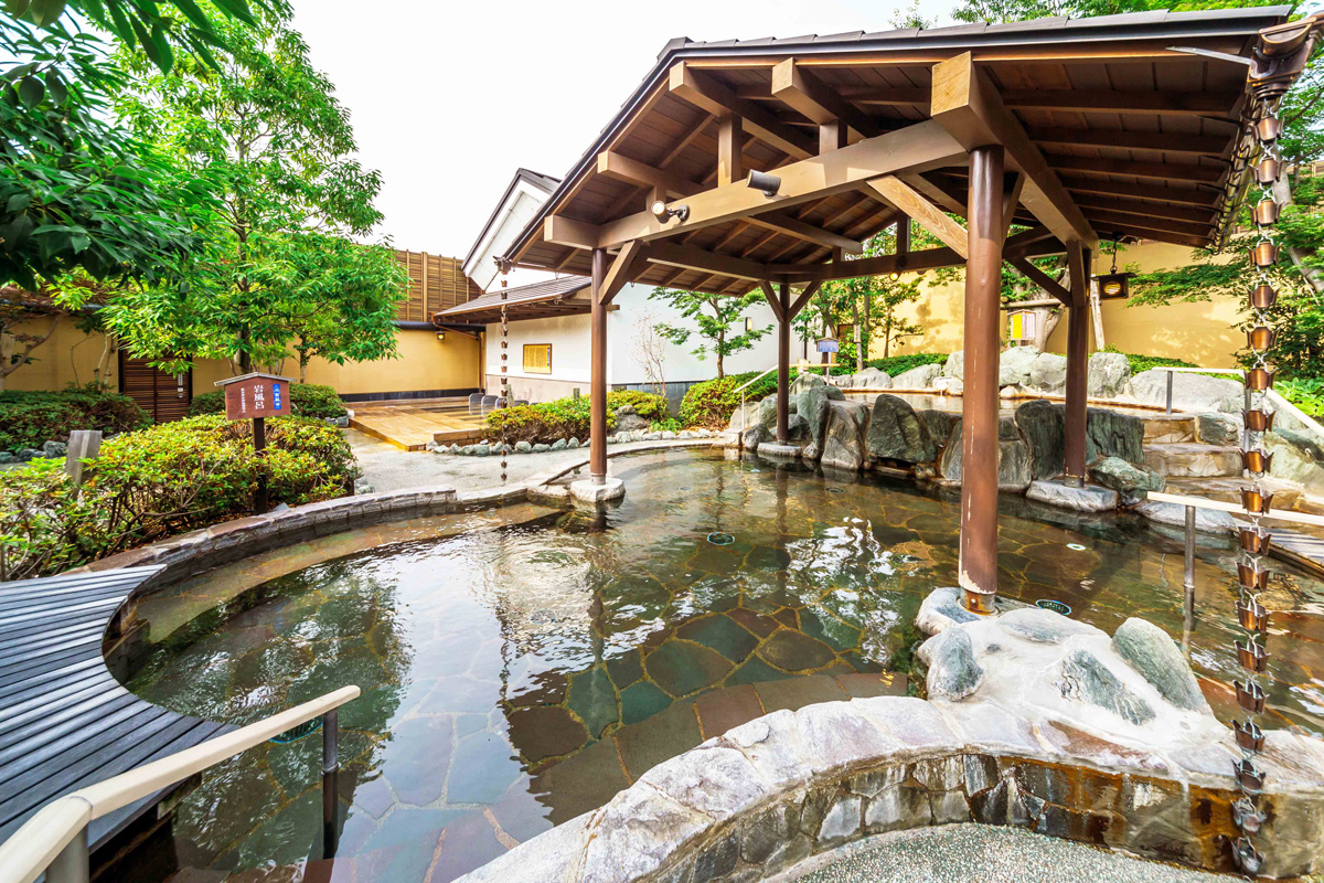 栃木温泉 湯楽の里の評判を解剖！泉質とサウナの実力・混雑回避術