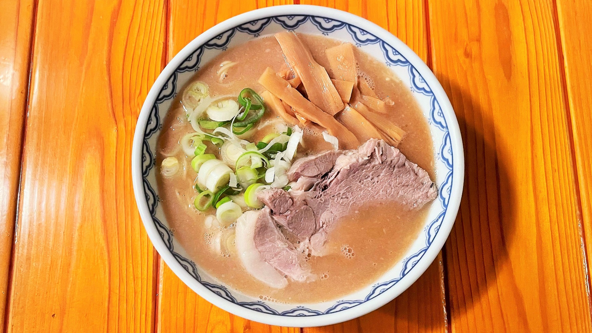 とんぴととりの光龍益を徹底解剖！桜ノ宮の濃厚スープと評判の全貌