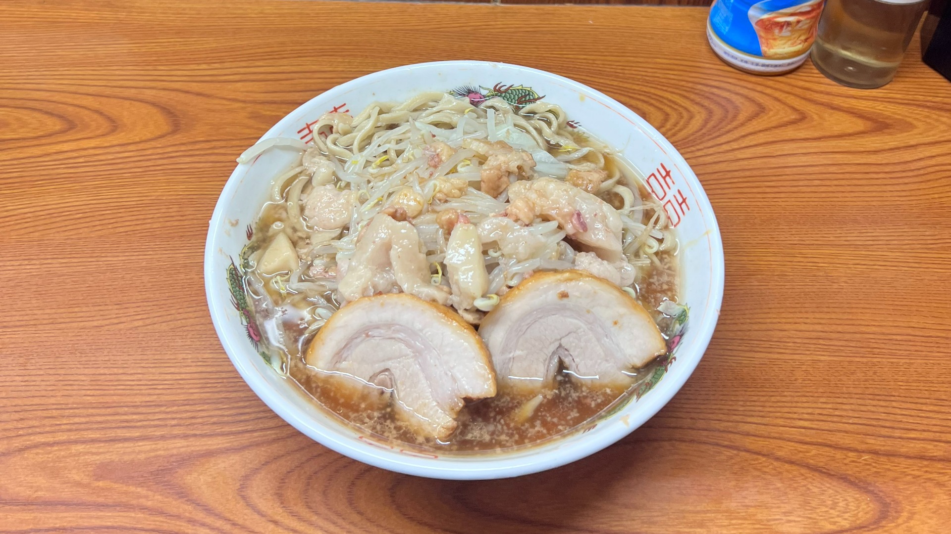 ラーメン二郎亀戸店の全貌｜並び方と最新コール・麺量の真相