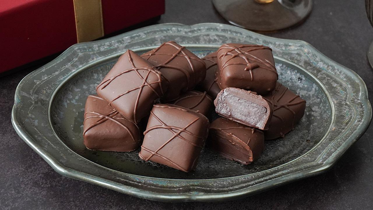 板チョコがプロ級に変身！失敗しないコーティングチョコの黄金比率