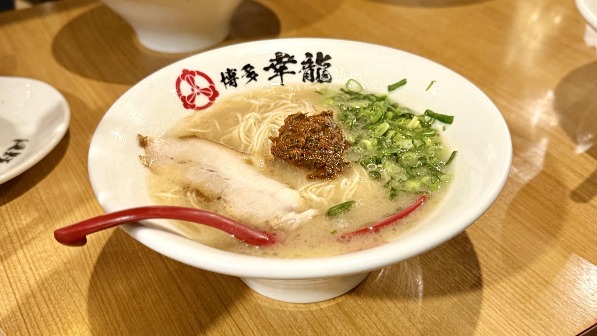 博多屋台「幸龍」の評判と実態！名物ラーメンや混雑・営業時間を徹底解剖