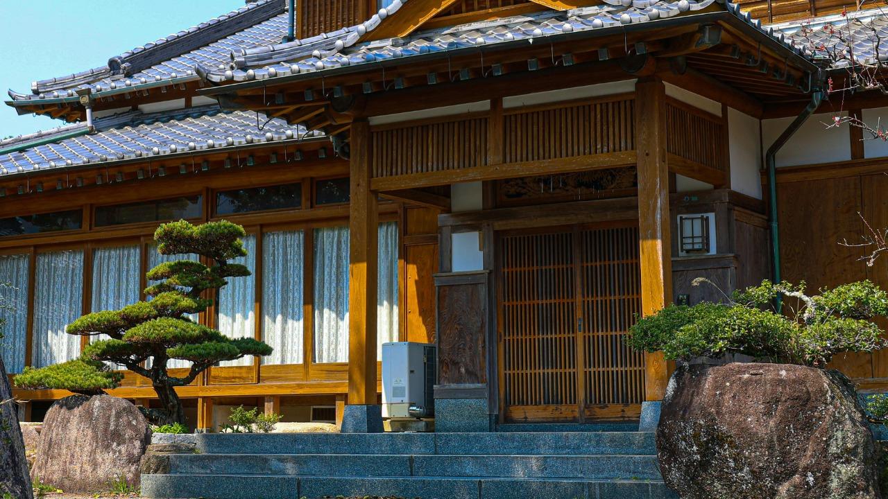 昔の家はなぜ夏涼しく冬極寒なのか？間取りの秘密と古民家再生のリアル