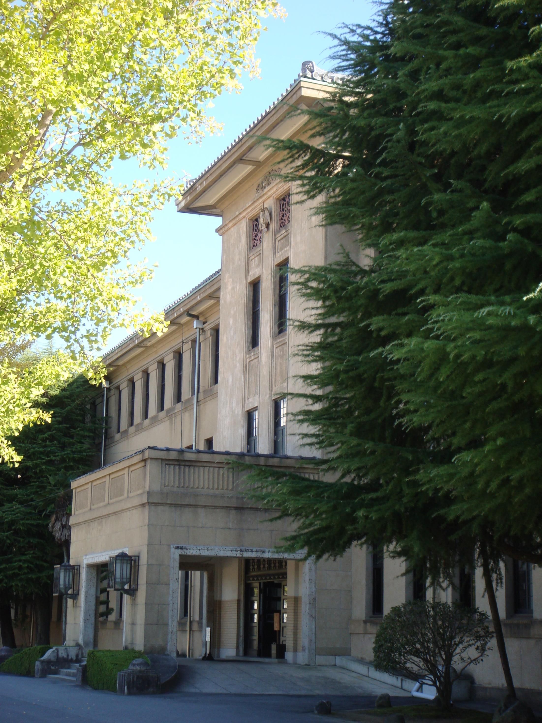畝傍高校の偏差値と合格ライン速報！進学実績や郡山との違いを解説
