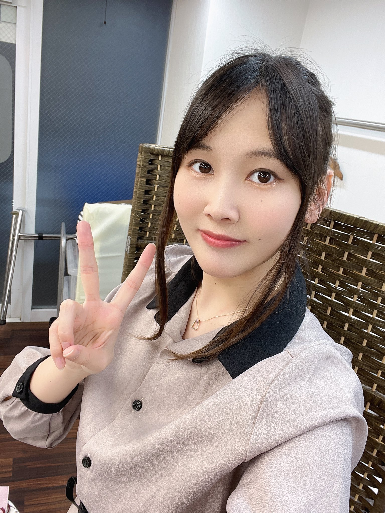 荒川真衣の現在と結婚の真相！看護師勤務先や昆虫食の今を追う