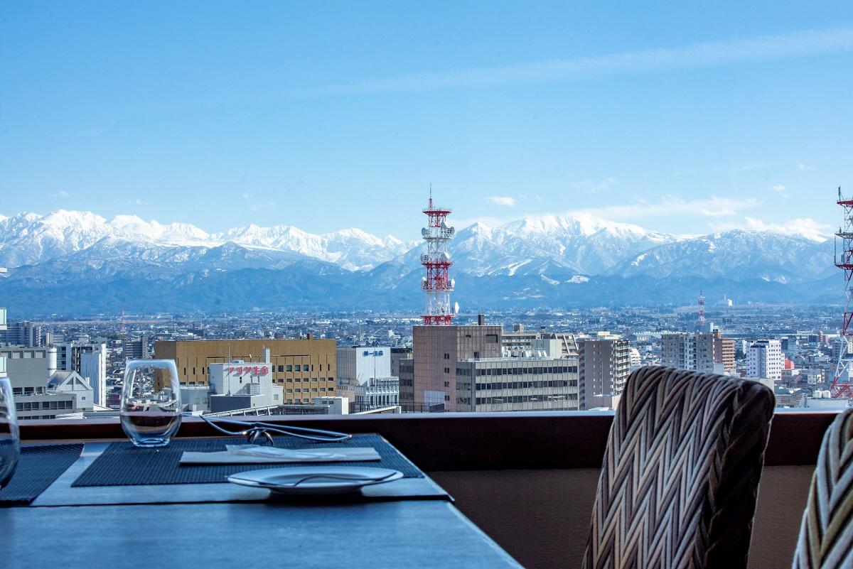 富山エクセルホテル東急の評判は？絶景朝食と口コミの実態を徹底検証