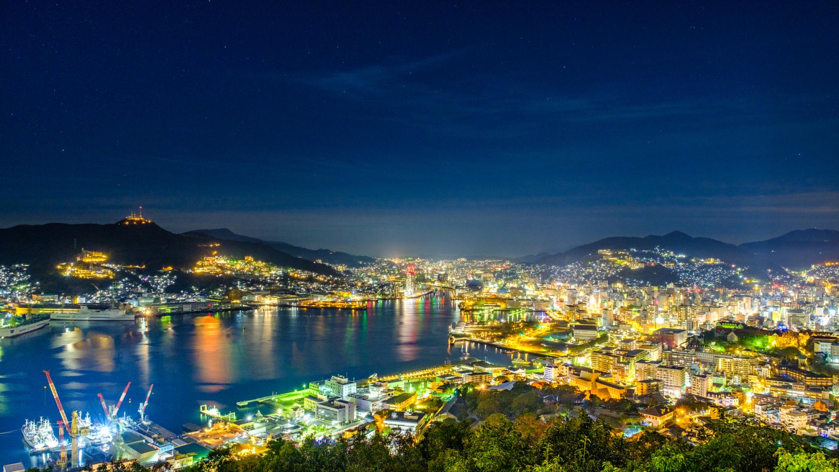 鍋冠山展望台の夜景が稲佐山を凌ぐ理由とは？アクセスと魅力を徹底検証