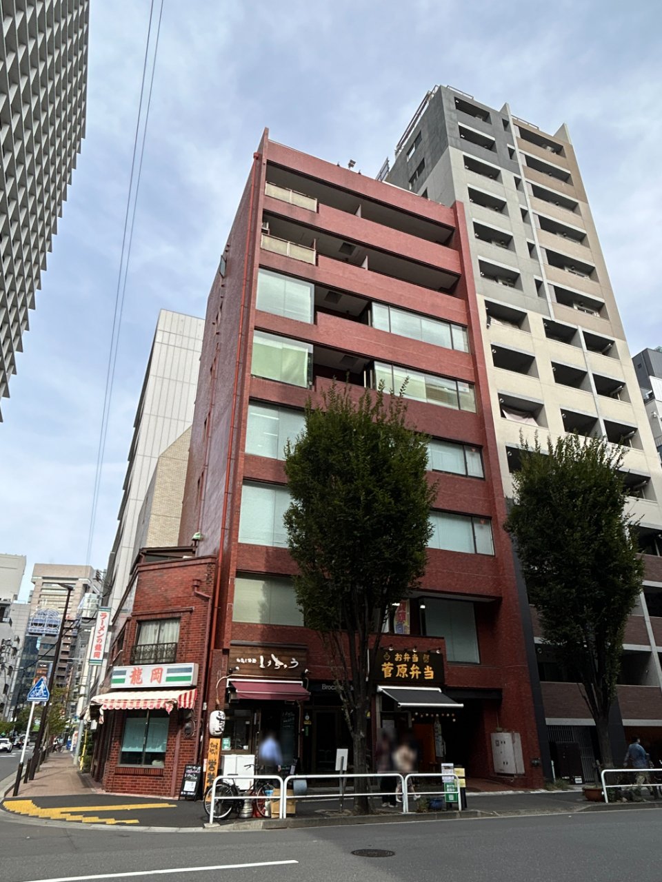 興和一橋ビル別館の全貌解剖｜テナント動向と賃料相場を徹底検証