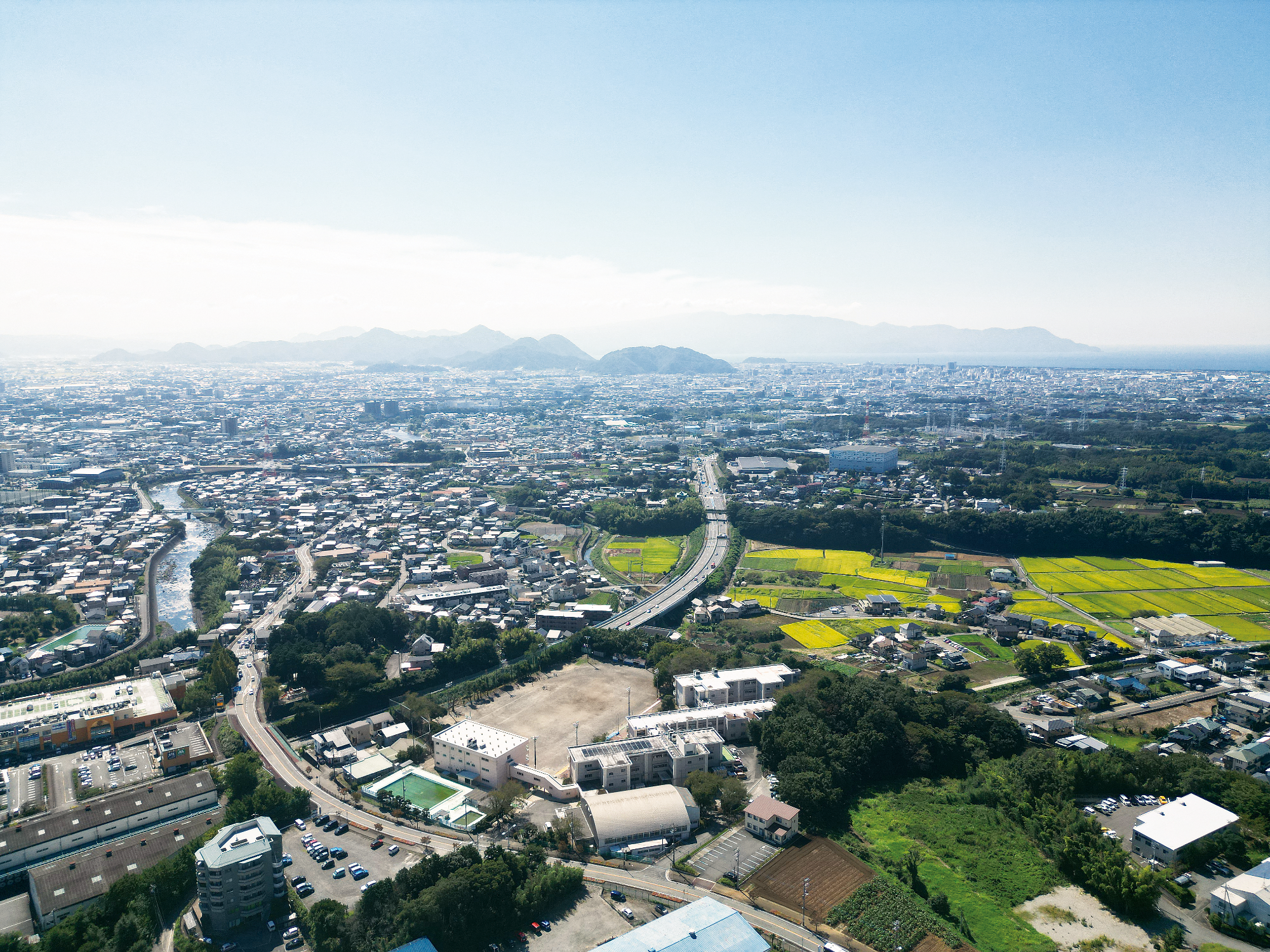 なぜ移住者が絶えないのか？長泉町の住みやすさと地価の真相を追う